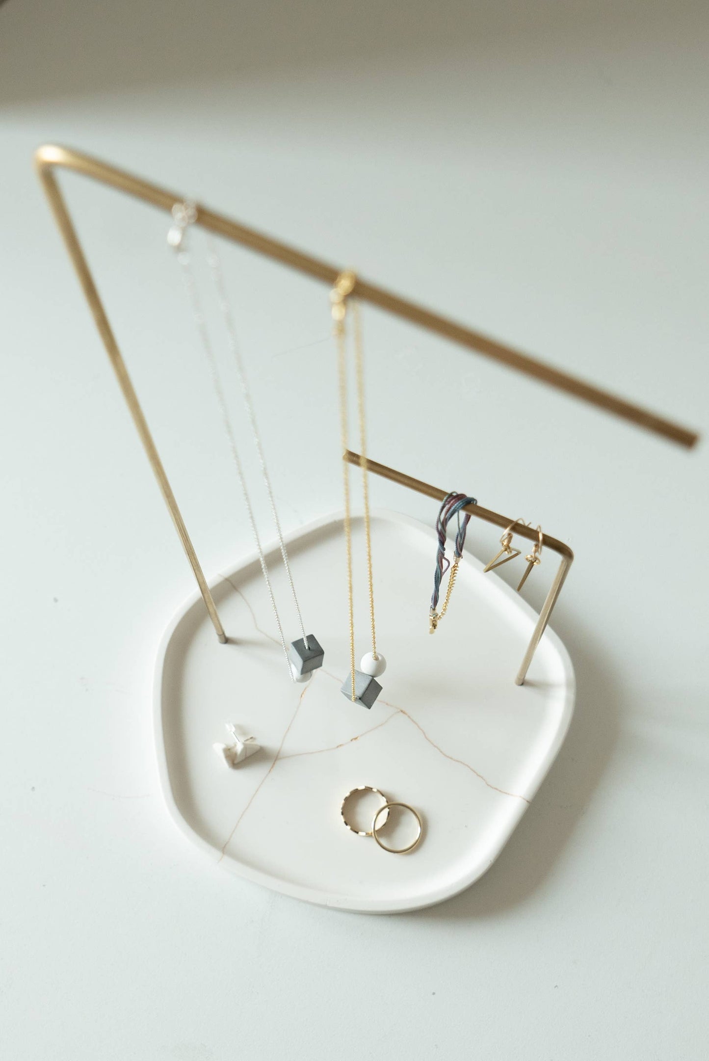 Kintsugi Jewelry Display stand