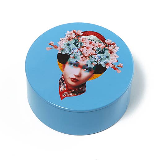 Gangzai Miss Fuji round metal tin box